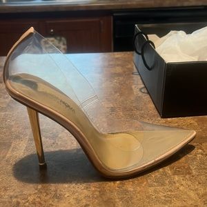 Fashion Nova Clear the Air Pump